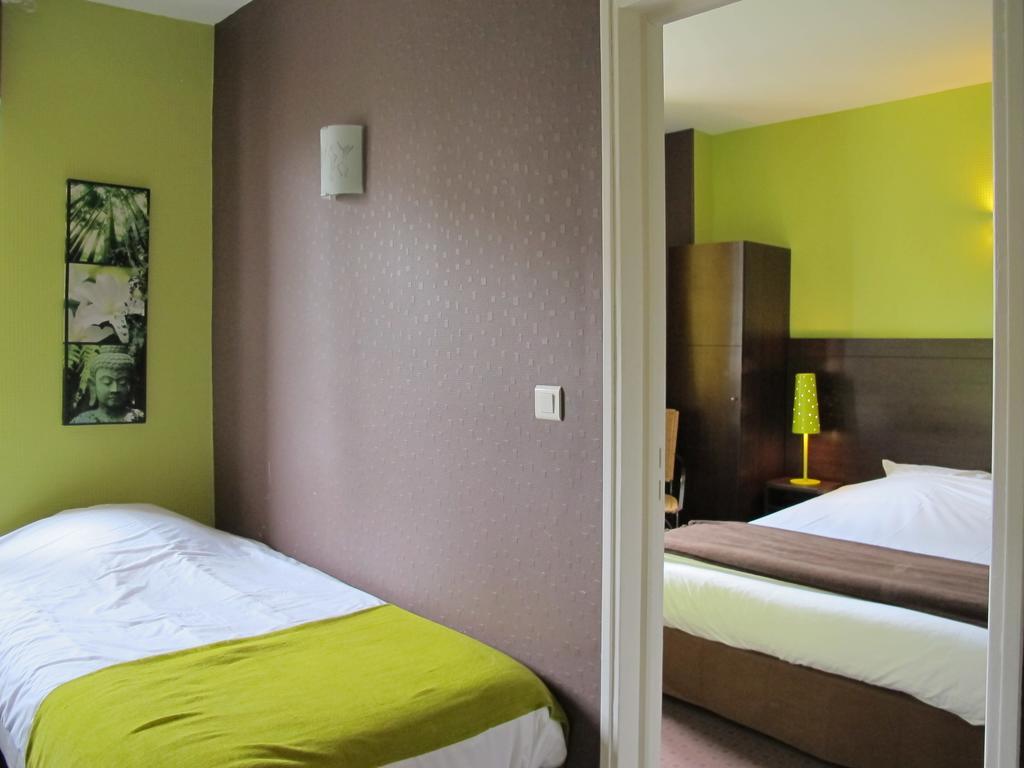 Logis Deshors-Foujanet Hotel Chamboulive Стая снимка